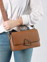 Sac Bandoulière M Altesse Cuir Etrier Marron altesse EALT048M-vue-porte
