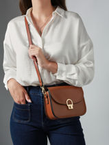Sac Bandoulire Altair Cuir Etrier Marron altair EALA081M-vue-porte
